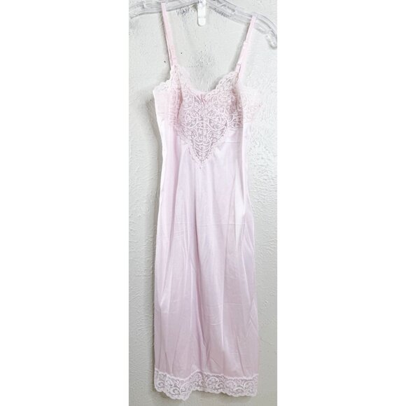 VTG 70's Sz 32 F Vassarette Pale Pink LACE-underneath It All-NYLON FULL SLIP EUC - Picture 1 of 4
